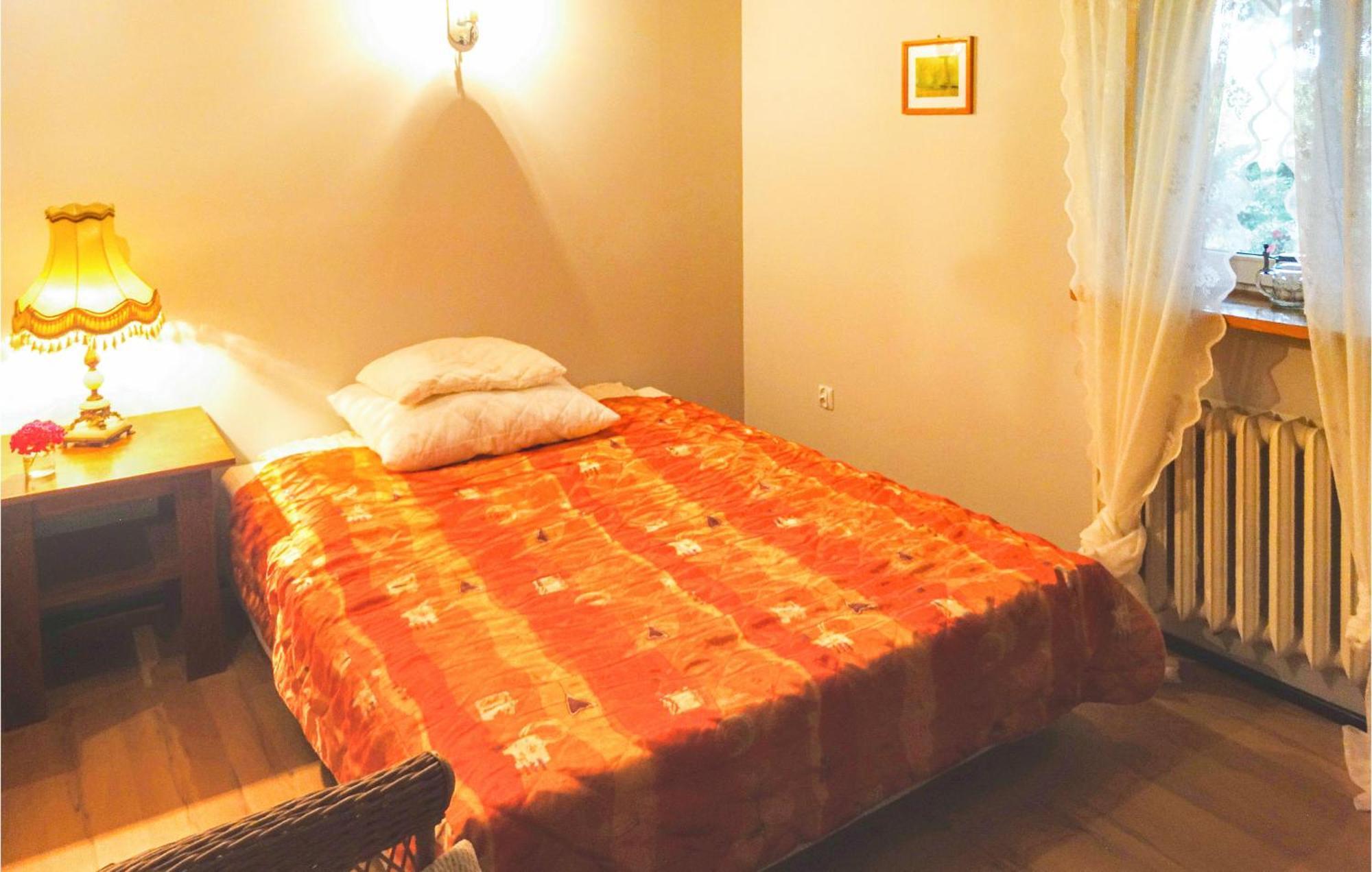 Awesome home in Pleszew with 2 Bedrooms&WiFi Zawidowice Zewnętrze zdjęcie